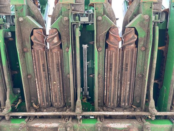 2023 John Deere C18R Header Corn Head