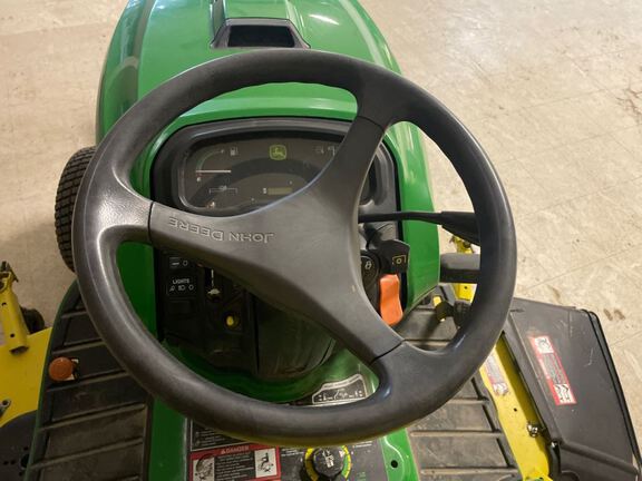 2015 John Deere X734 Garden Tractor