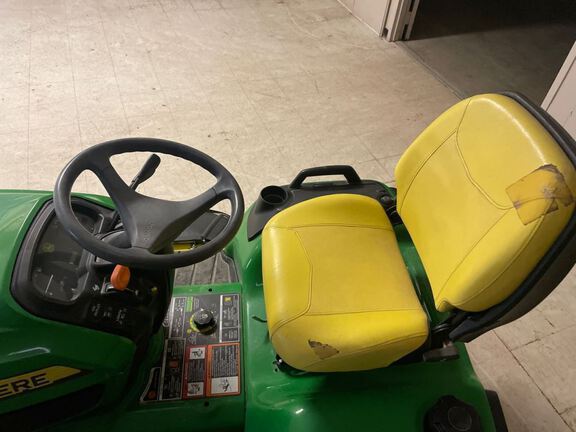 2015 John Deere X734 Garden Tractor