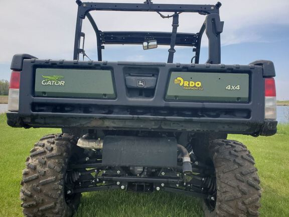 2022 John Deere XUV835M ATV