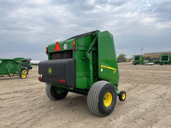 2021 John Deere 560R Baler/Round