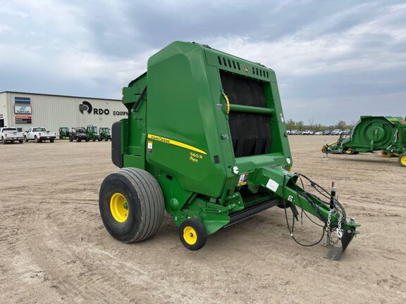 2021 John Deere 560R Baler/Round