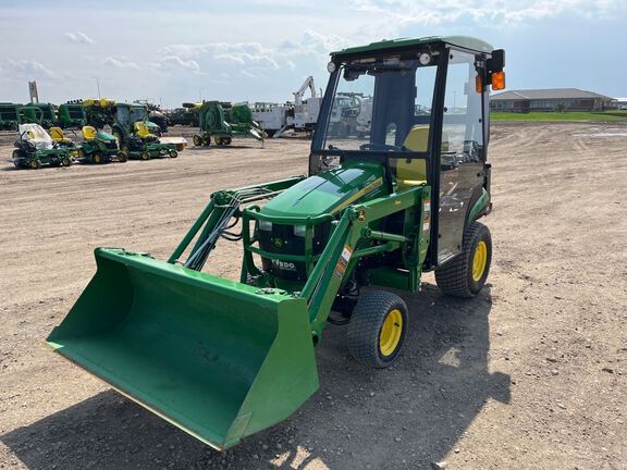 2013 John Deere 1025R Tractor Compact