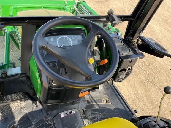 2013 John Deere 1025R Tractor Compact