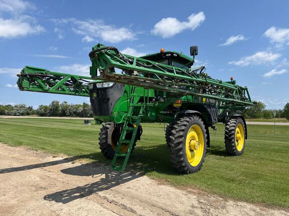 2014 John Deere R4038 Sprayer/High Clearance