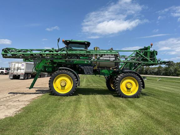 2014 John Deere R4038 Sprayer/High Clearance