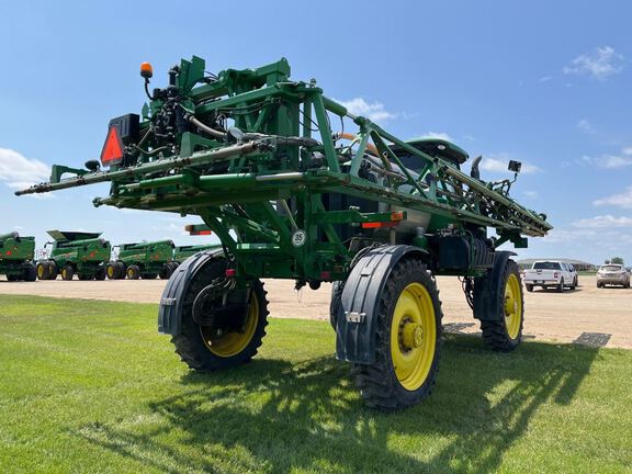 2014 John Deere R4038 Sprayer/High Clearance