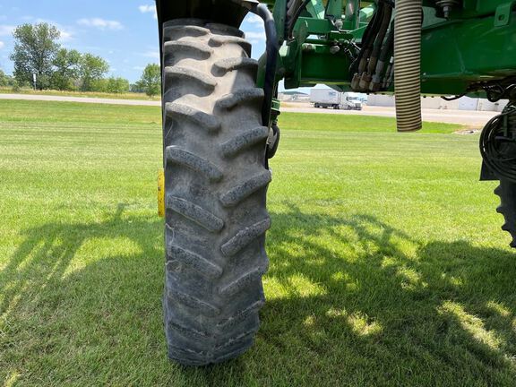 2014 John Deere R4038 Sprayer/High Clearance