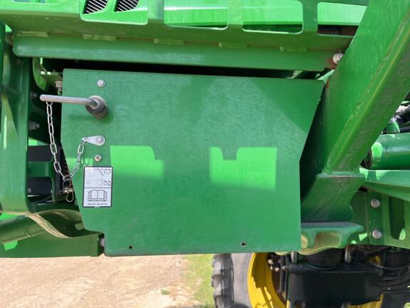 2014 John Deere R4038 Sprayer/High Clearance