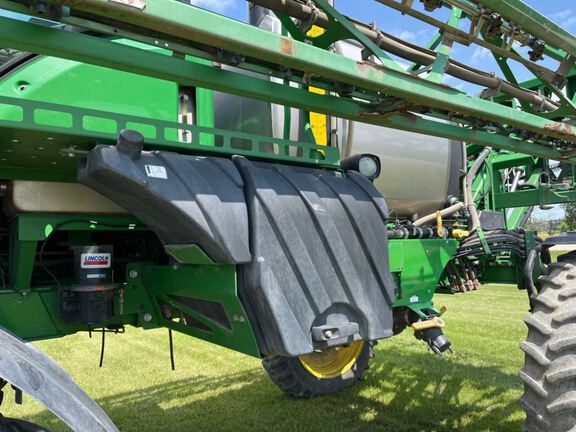 2014 John Deere R4038 Sprayer/High Clearance