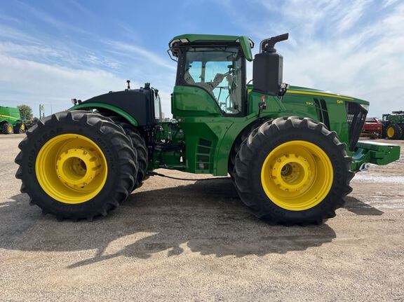 2023 John Deere 9R 590 Tractor 4WD