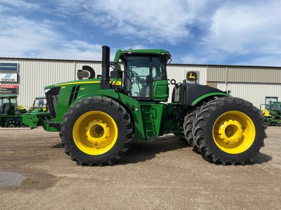 2023 John Deere 9R 590 Tractor 4WD