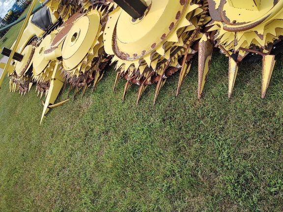 2018 John Deere 770 Header RowCrop