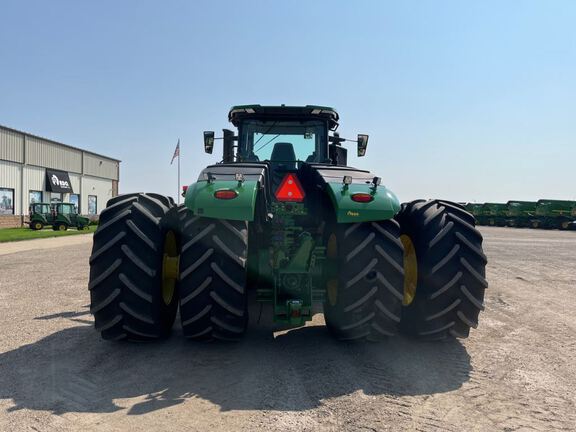 2023 John Deere 9R 590 Tractor 4WD