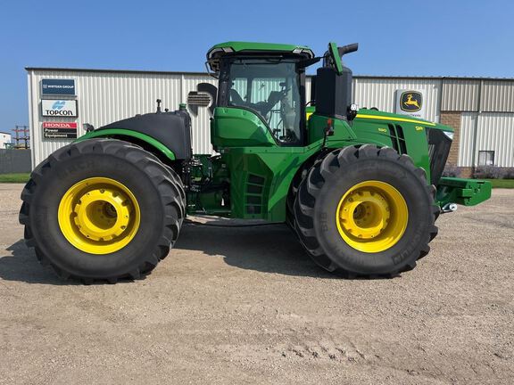 2023 John Deere 9R 590 Tractor 4WD