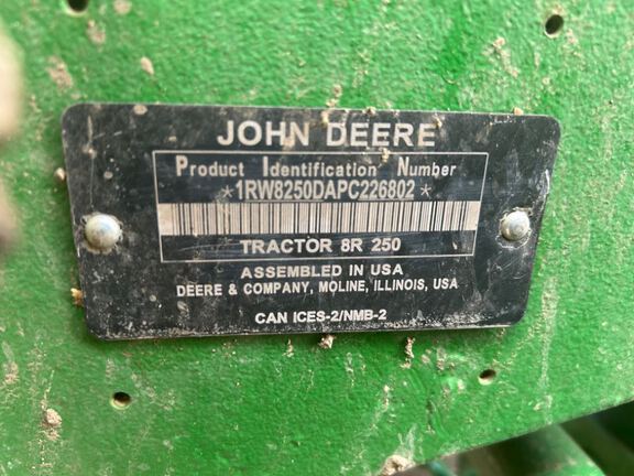 2023 John Deere 8R 250 Tractor