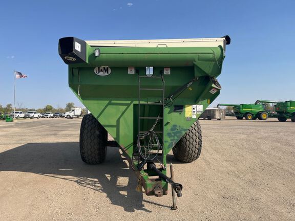 J&M 875-16 Grain Cart