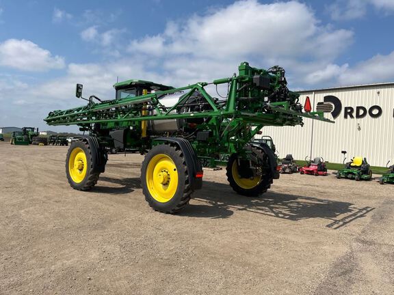 2023 John Deere 410R Sprayer/High Clearance