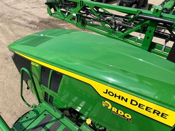 2023 John Deere 410R Sprayer/High Clearance