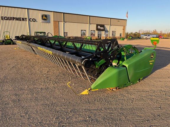 2013 John Deere 640FD Header Combine