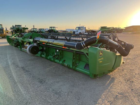 2013 John Deere 640FD Header Combine