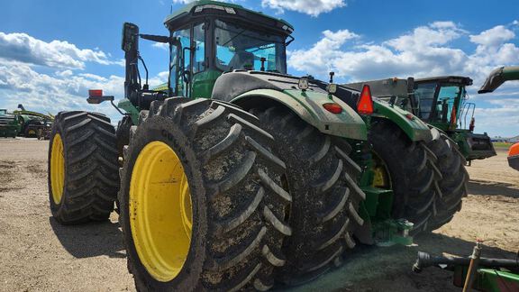 2023 John Deere 9R 640 Tractor 4WD