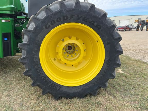 2023 John Deere 9R 640 Tractor 4WD