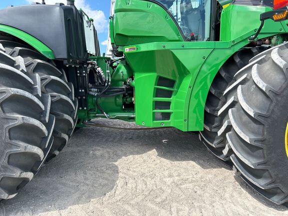 2023 John Deere 9R 590 Tractor 4WD