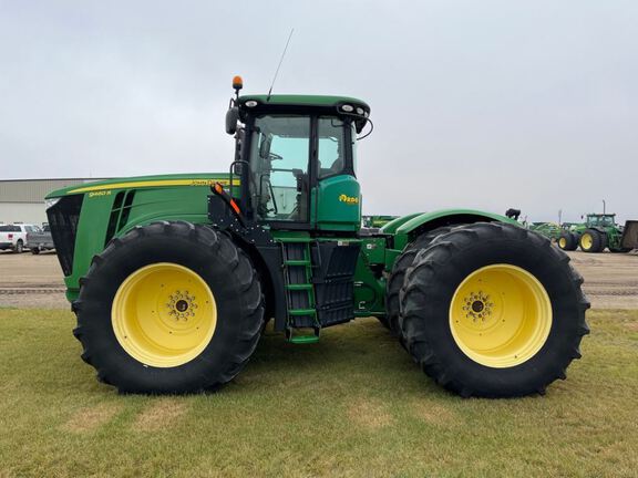 2012 John Deere 9460R Tractor 4WD