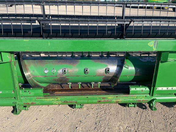 2017 John Deere 635F Header Combine