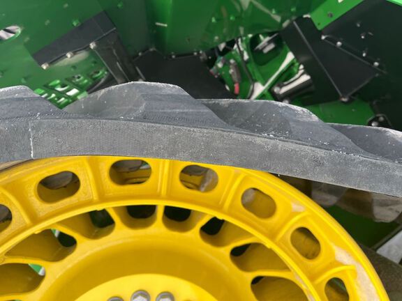 2024 John Deere 9RX 590 Tractor Rubber Track