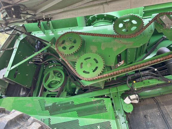 2022 John Deere S780 Combine