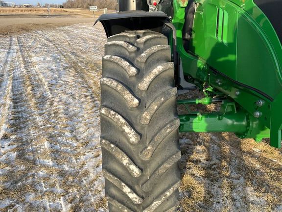 2019 John Deere 6155R Tractor