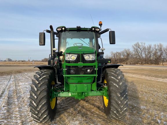 2019 John Deere 6155R Tractor