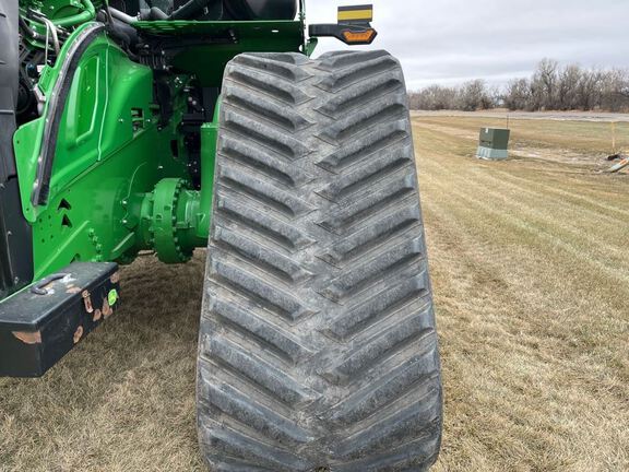 2022 John Deere 9RX 590 Tractor Rubber Track