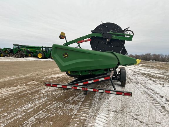 2024 John Deere HD40F Header Combine