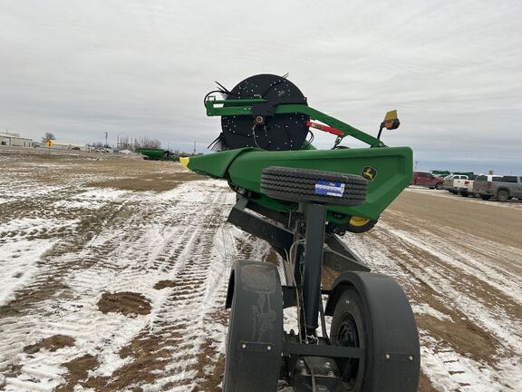 2024 John Deere HD40F Header Combine