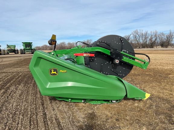 2024 John Deere HD40F Header Combine