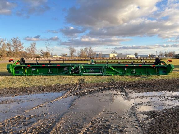 2021 John Deere RD45F Header Combine