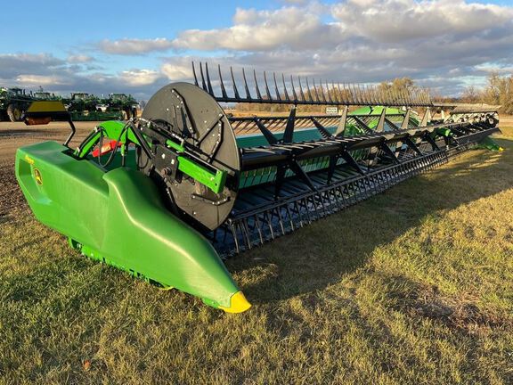 2021 John Deere RD45F Header Combine