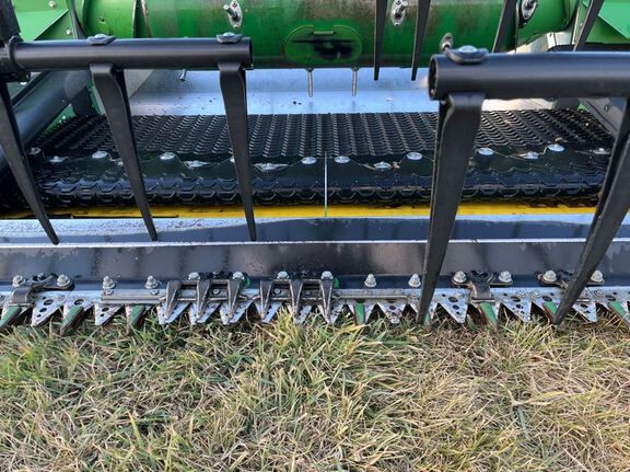 2021 John Deere RD45F Header Combine