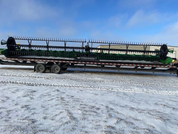 2024 John Deere HD40F Header Combine