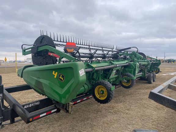 2024 John Deere HD40F Header Combine