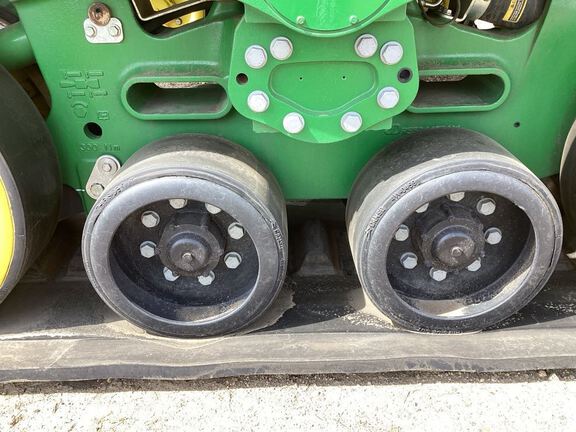 2023 John Deere 9RX 640 Tractor Rubber Track