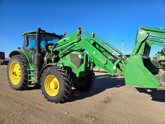 2018 John Deere 6175R Tractor