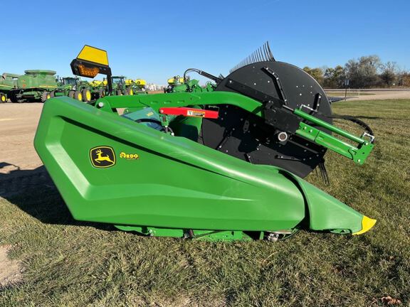 2024 John Deere HD40F Header Combine