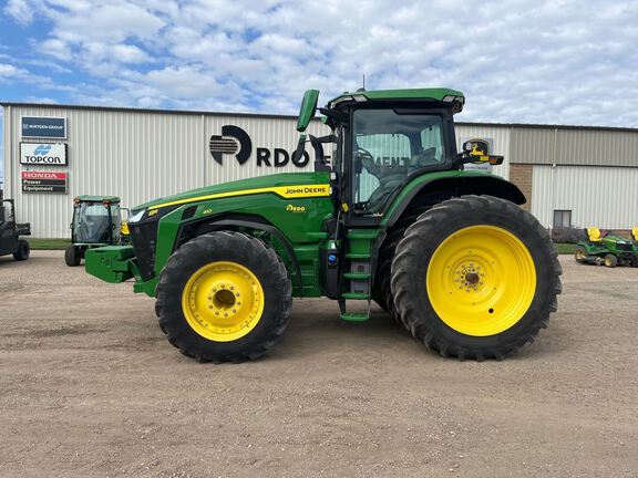 2023 John Deere 8R 410 Tractor