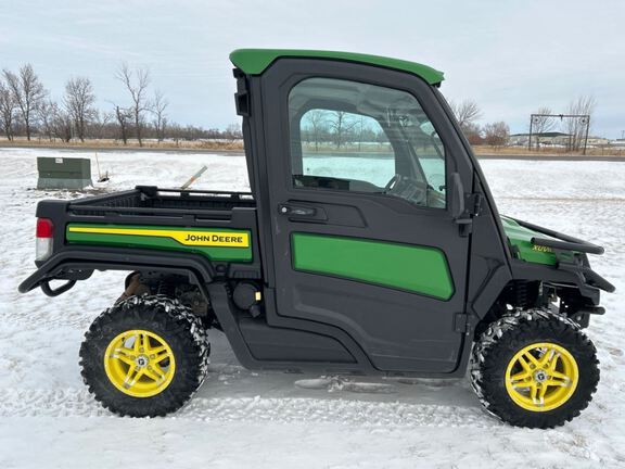 2023 John Deere XUV835R ATV