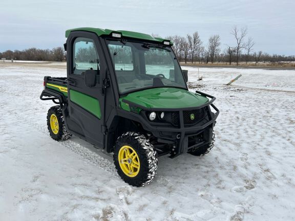 2023 John Deere XUV835R ATV