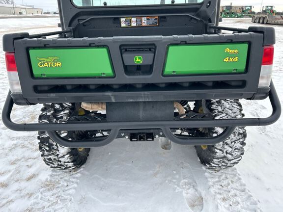 2023 John Deere XUV835R ATV